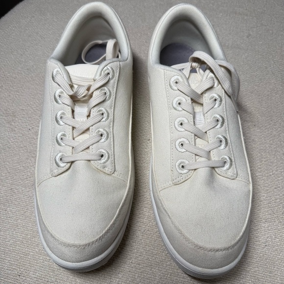 Allbirds Canvas Pacers Cream Sneakers Minimalist Design - Picture 2 of 8